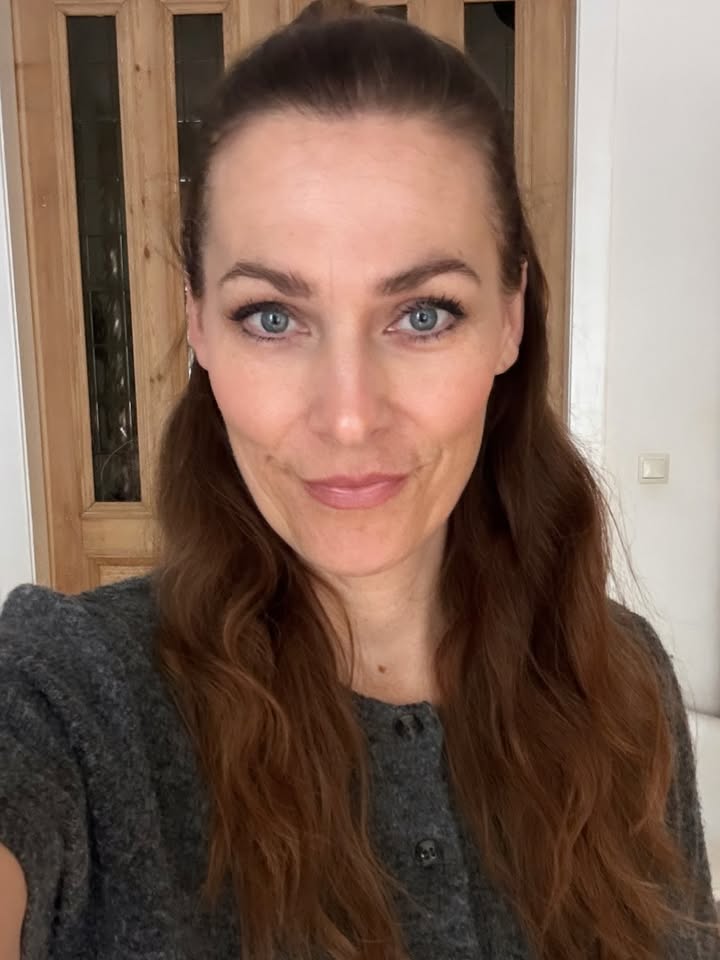 N394 照片1466张 视频100个 美国 聚会  居家 赛事 宝妈 生活场景丰富 自拍多 旅游 风景 生活日常