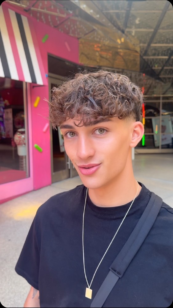 F310 照片119张 视频58个 美国 日常 生活 健身 同性 自拍多